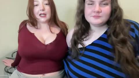 scarletttsinner online show from September 22, 3:49 am