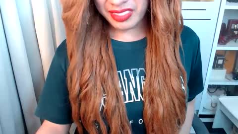 Queen Scarlet online show from March 2, 5:19 am