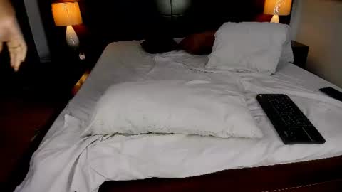 scarlety_velvet online show from July 28, 12:48 pm