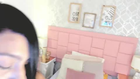 Snapshot of scarllet888 chatting on October 15, 7:49 pm scarllet888 online show from October 15, 7:49 pm