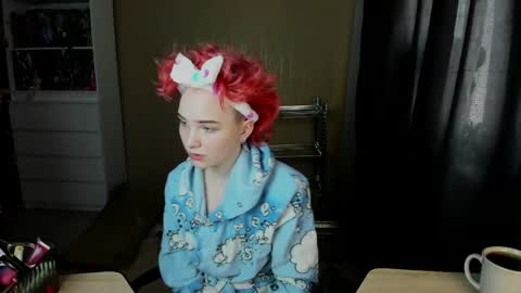 Rina online show from April 17, 7:21 am