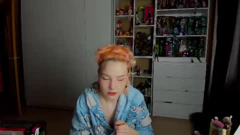 Rina online show from June 29, 8:32 am