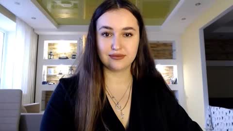 Snapshot of sea_cocktail chatting on December 23, 9:16 am Elizabeth  online show from December 23, 9:16 am