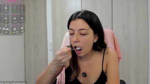 Aria Independent model online show from July 25, 2:18 am