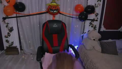 Sea online show from November 1, 4:33 pm