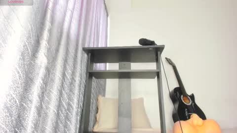 Snapshot of secret_daniell1 chatting on September 26, 1:31 pm Daniela online show from September 26, 1:31 pm