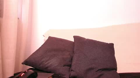 Snapshot of secretanni chatting on January 20, 9:24 am Anni online show from January 20, 9:24 am