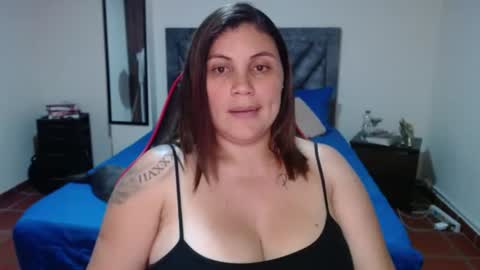 Secret Bella online show from June 15, 4:51 pm
