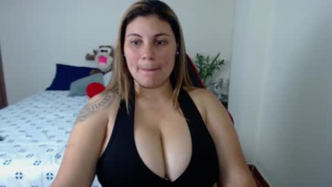 Secret Bella online show from May 9, 11:34 am