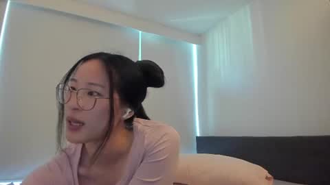 Angela online show from June 18, 11:09 pm