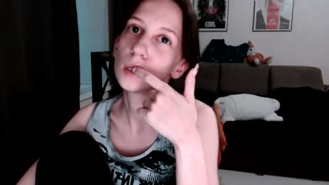 secrettt_poison online show from July 27, 4:15 pm