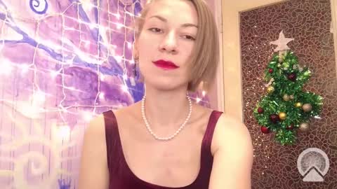 Helen online show from December 25, 1:51 pm