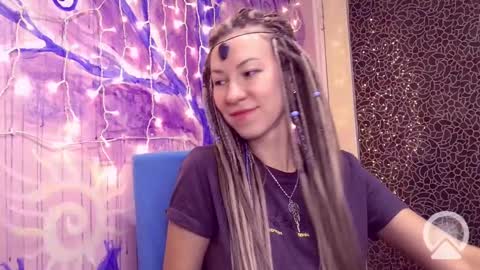 Helen online show from December 4, 12:47 pm