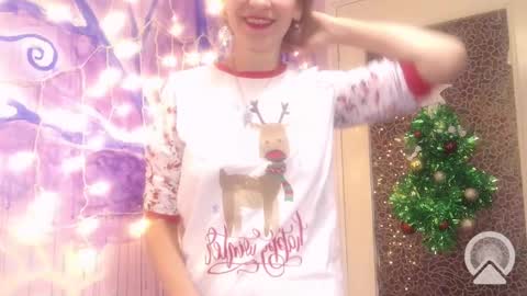 Helen online show from December 24, 1:50 pm