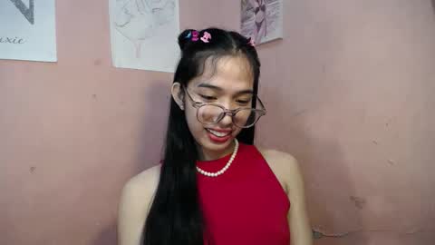 Snapshot of seductive_abia chatting on March 12, 4:46 pm JUST CALL ME ABIA online show from March 12, 4:46 pm