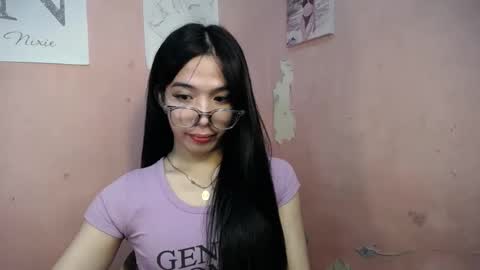 Snapshot of seductive_abia chatting on March 5, 7:06 pm JUST CALL ME ABIA online show from March 5, 7:06 pm