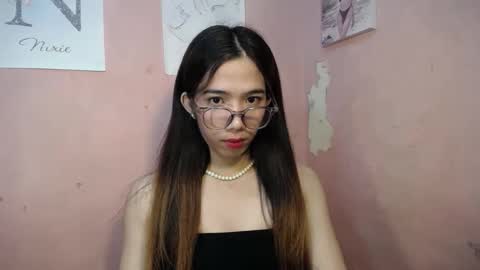 Snapshot of seductive_abia chatting on February 8, 10:29 pm JUST CALL ME ABIA online show from February 8, 10:29 pm