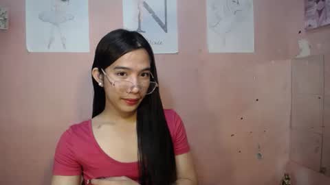 Snapshot of seductive_abia chatting on September 28, 3:13 am JUST CALL ME ABIA online show from September 28, 3:13 am