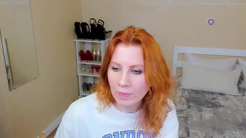 seductive_foxy_ online show from February 21, 6:19 pm