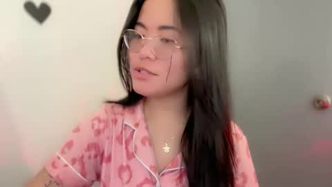 Mariaxxx online show from April 13, 6:30 pm