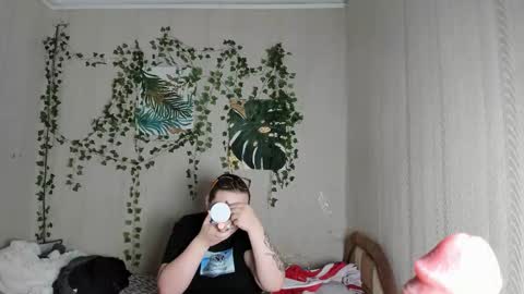 Snapshot of seductive_she_wolf chatting on September 9, 5:24 pm seductive_she_wolf online show from September 9, 5:24 pm
