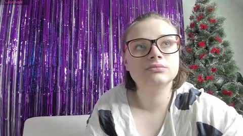Snapshot of seductive_she_wolf chatting on January 14, 3:15 pm seductive_she_wolf online show from January 14, 3:15 pm