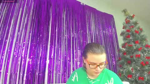 Snapshot of seductive_she_wolf chatting on January 8, 2:35 pm seductive_she_wolf online show from January 8, 2:35 pm