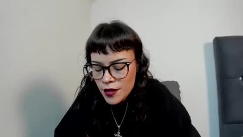 seijacu  online show from February 6, 8:45 pm