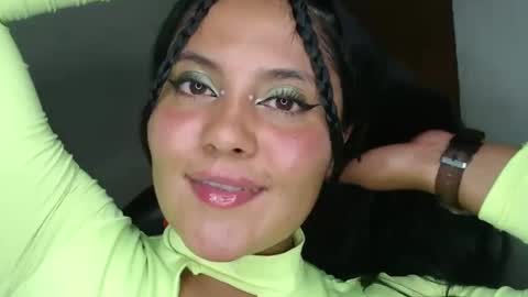 Snapshot of selena__angel chatting on February 18, 2:49 am Gaby but call me selena instagram sele04angel1 online show from February 18, 2:49 am