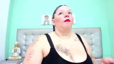 Selena online show from March 8, 4:52 am