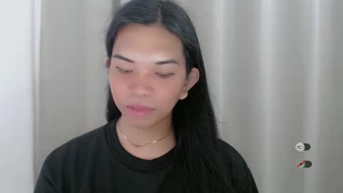 Selena online show from January 4, 10:05 am