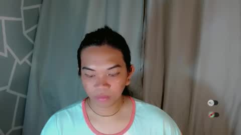 Selena online show from February 2, 5:17 am