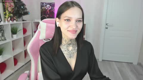 Selena online show from March 8, 12:20 am