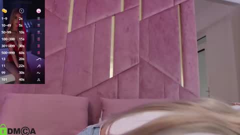 Selena online show from October 13, 3:20 am