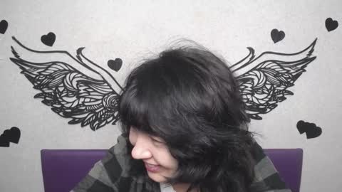Snapshot of selenafly chatting on October 9, 5:33 am SelenaFly online show from October 9, 5:33 am