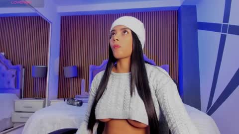 selenastonne online show from September 18, 10:08 pm