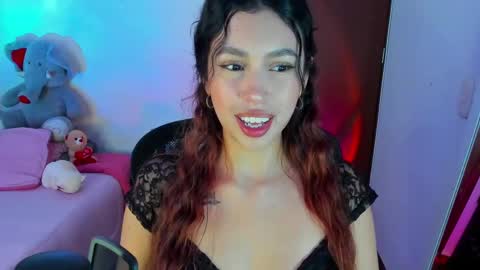 Snapshot of selene_e chatting on January 18, 2:58 am Karol. online show from January 18, 2:58 am