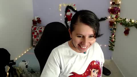 Snapshot of selene_mom chatting on January 8, 3:50 pm selene online show from January 8, 3:50 pm