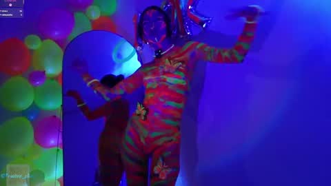 Snapshot of selene_starkk chatting on March 4, 1:12 am Sel Your Little butterfly online show from March 4, 1:12 am