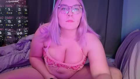 Selene online show from February 22, 6:42 pm