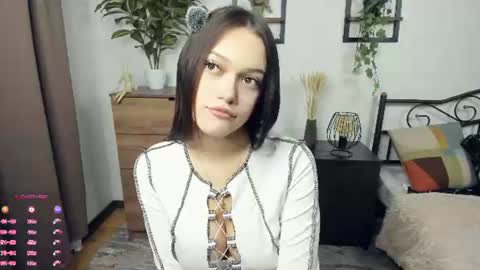 Julia online show from July 18, 7:22 am