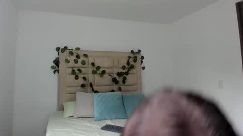 Snapshot of selyn_ chatting on January 5, 1:15 pm Selyn online show from January 5, 1:15 pm