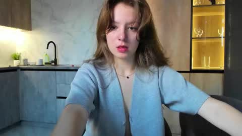 Snapshot of sen0_rita chatting on October 18, 9:12 am Ami online show from October 18, 9:12 am