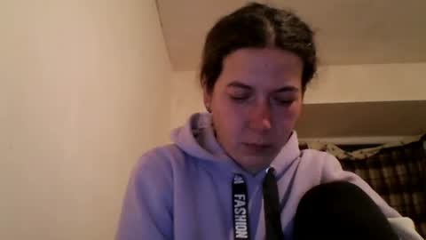 sendiarayl online show from February 10, 9:51 pm