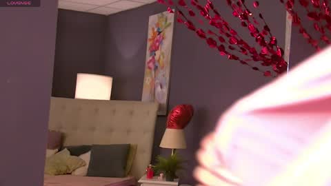 Seni bigtits bigboobs hard tits new anal ass hardcore bigass boobs bounce extreme online show from April 2, 8:17 pm