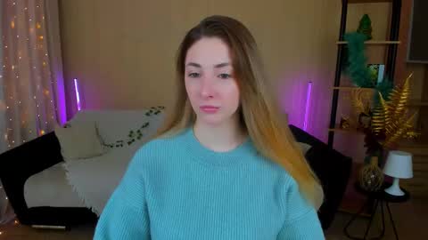 sensitiveheartt online show from January 18, 8:21 am