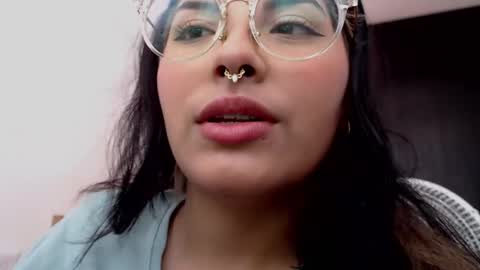 Snapshot of sensual_flame chatting on September 15, 3:20 pm Camille and sophie online show from September 15, 3:20 pm