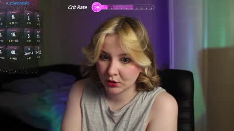 Snapshot of sensual_girrrl chatting on March 9, 7:26 pm Ilona online show from March 9, 7:26 pm