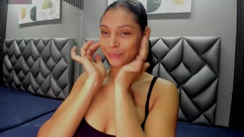 sensual_shantal online show from October 14, 12:30 pm