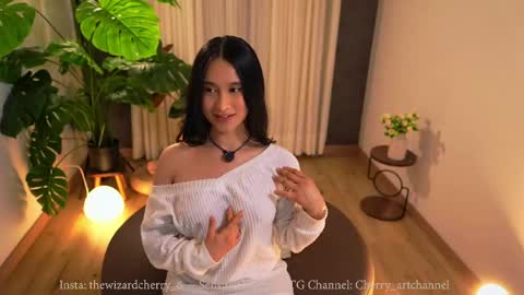 Maria- OF sensual bee online show from May 25, 1:48 am